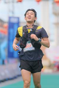 BIB: 037
                            <button type="button" onclick="openModal(21760971)" class="btn btn-primary btn-sm float-right btn-popup" data-toggle="modal" data-target=".modal-high-quality">
                        <i class="fas fa-shopping-cart"></i> Add to Cart
                    </button>
                                            <button type="button" onclick="isThisMe(21760971, true)" class="btn btn-success btn-sm float-right btn-popup btn-isme hidden" data-toggle="tooltip" data-placement="bottom" title="นี่คือรูปของคุณใช่ไหม คลิกที่นี่เพื่อเอาเข้าอัลบั้ม">
                        <i class="fas fa-plus"></i> Add to album
                    </button>
                    <button type="button" onclick="isThisMe(21760971, false)" class="btn btn-warning btn-sm float-right btn-popup btn-isnotme hidden">
                        <i class="fas fa-ban"></i> Remove from album
                    </button>